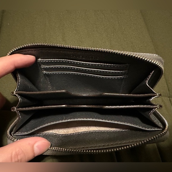 Michael Kors Wristlet - Picture 4 of 4